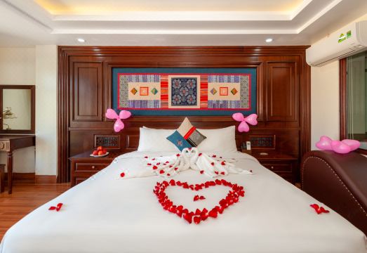 3. 사파 패션 호텔..