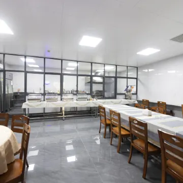 Boyue Smart River View Hotel