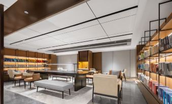 Atour Hotel Chengduo Tianfu New Area Erjiangsi Subway Station