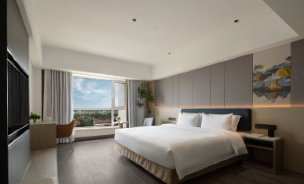 Blue Geometry Hote!Zhengzhou XinzhengInternational AirportBranch