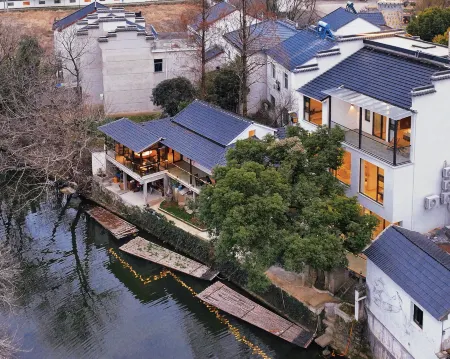 Sixi · Muzi Xiaoyuan Homestay Отели рядом с достопримечательностью «Changxingxian Mountain»