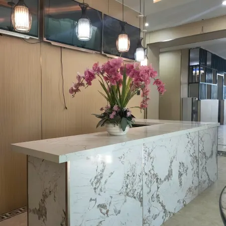 Yunduan Hotel (Chaka)