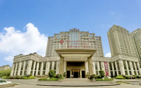 Ramada Plaza Chongqing