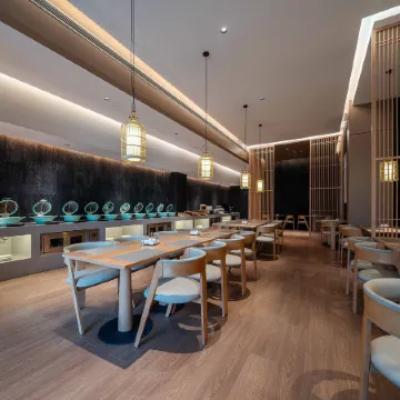 Biway Mansion Hotel (Puyang Jingkai Avenue Stadium Branch)