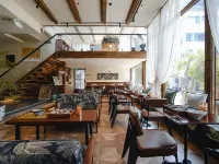 Jianhe · Wabi-Sabi Aesthetic Designer Homestay 리보 호텔