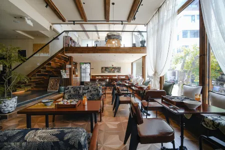 Jianhe · Wabi-Sabi Aesthetic Designer Homestay