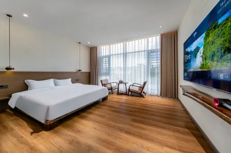 Anshun Bicui | HeFeng RiceBreezee Hefeng Yejing Design Guesthouse (Jiuzhou Old Town) Отели рядом с достопримечательностью «Yunfeng Tunpu Scenic Area»