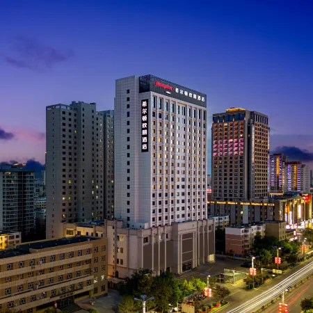 Hampton by Hilton Kuitun