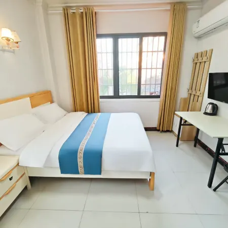 Ezhou Fenghuangyuan Hotel
