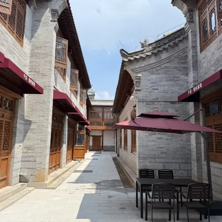 Qianxi Suji · Yinji Homestay (Xinmi Zhenwei Water City)