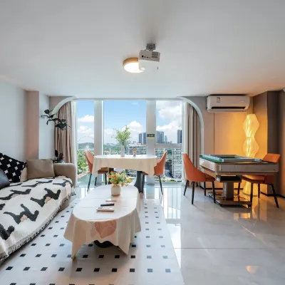 Yuetu Qianbo Homestay (Shunde Overseas Chinese Town Happy Coast Branch) Hotels near Shunde Harbour
