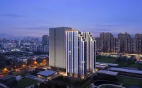 Vienna Hotel (Shijiazhuang YuHua Wanda Plaza, JiaHua Campus of Medical University) Hotels near Yu Hua