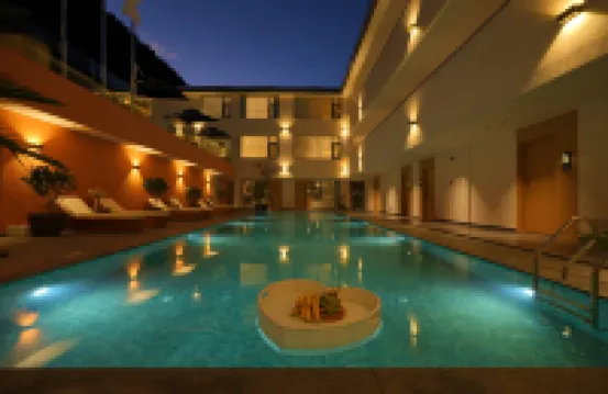 Lugu Lake Qingchen Huyao Lake View Resort Manor (Daluoshui Branch)