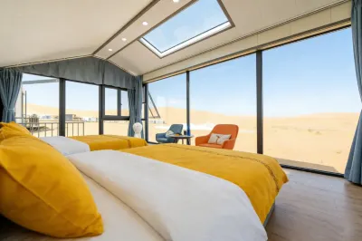 Desert Stargazing Wuhu Adventure Camping Base فنادق في 