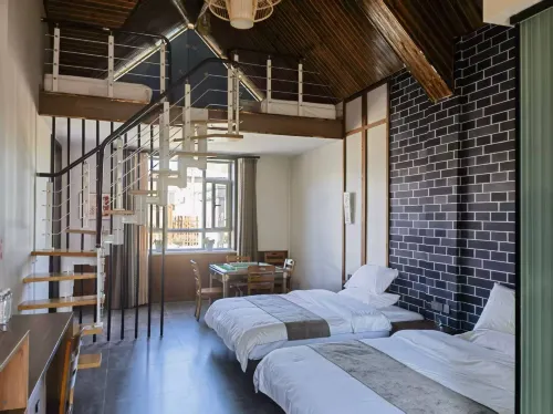 Qitai Muyun Mountain Residence