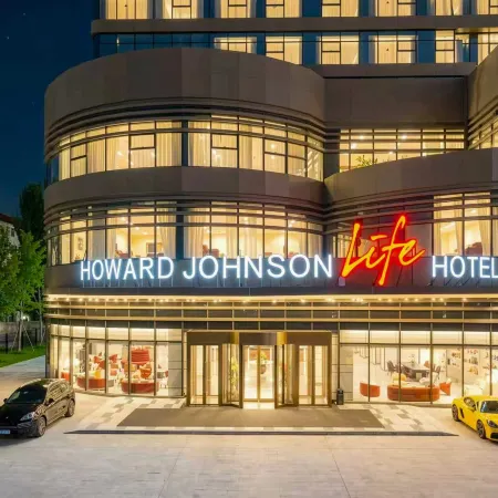 Howard Johnson Life Korla