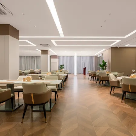 Yunsang Si Ji Shangpin (Yuxi Nie'er Music Plaza Store)