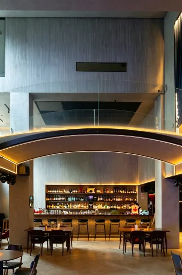Neobridge Hotel