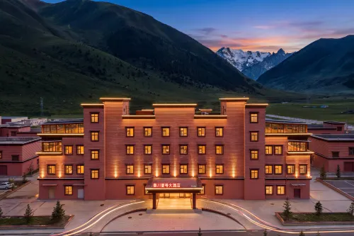 Dege Qin Chuan No.1 Grand Hotel (Manigango) - 3-Star