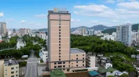 藝選飯店（汕尾二馬路美食街店） - 山景