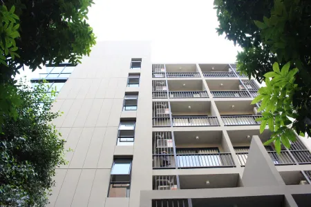Alix Bangkok Hotel