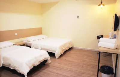 No.31 Maple Inn Hotels near Goodfields Residence