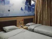 派酒店(湘西州吉首市人民北路商业城店) - 普通双床房