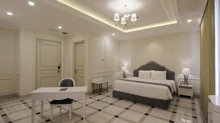 Grand Senyum Hotel Отели рядом с достопримечательностью «Tugu Yogyakarta Monument»