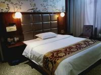 长沙迈凯斯酒店 - 高级大床房
