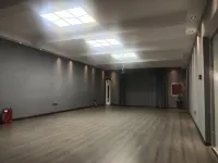 Wandu Century Haoting Hotel (Dengzhou Yikongqiao Bus Station)