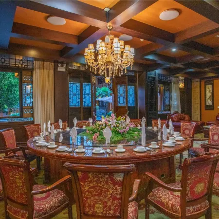 Heqing Cunshi Manor · YouRan Residence