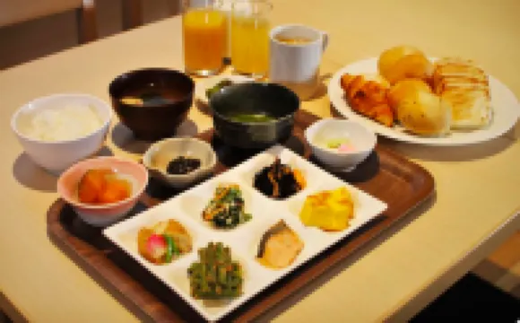 奇遇派酒店（杭州西湖黃龍體育中心店）