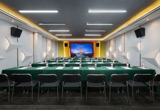 Perfac Hotel Hotel Overview