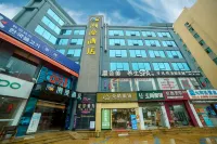 潮漫飯店（珠海漁女情侶中路店） 搖頭飛騎附近的飯店