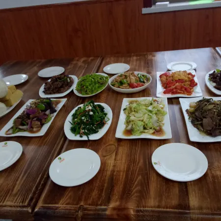 Ganquan Xintianyou Hotel
