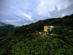 Anji Yunye Hotel (Jiangnan Tianchi Branch)