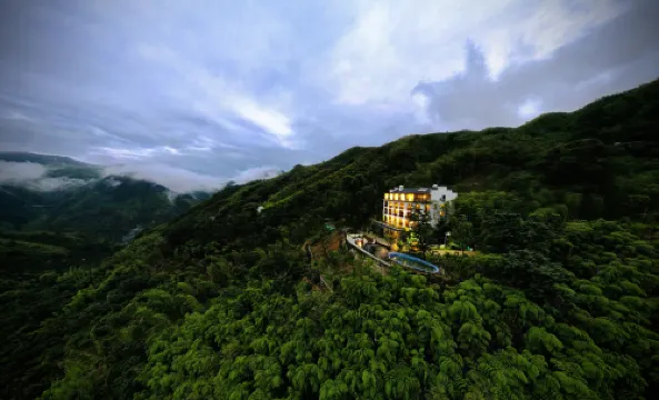 Anji Yunye·180° Alpine Terrace Huanshan Viewing Holiday Skiing Oxygen Su (Jiangnan Tianchi Branch)