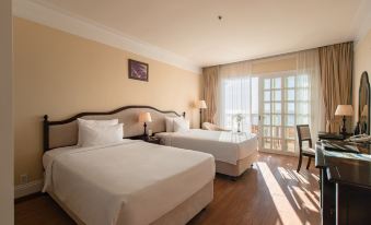 Sunrise Nha Trang Beach Hotel & Spa