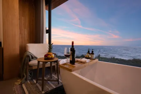 Weizhou Island Shanhai Culture and Art Hotel Отели рядом с достопримечательностью «Weizhouzhen»