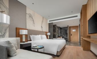 Starlight International Hotel