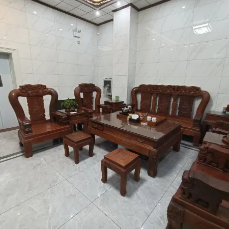 Dongxing Yi'an Inn