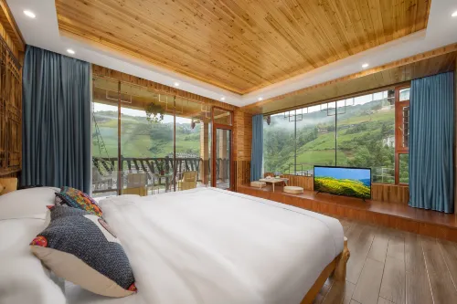 Longsheng Chujian Mountain House Homestay (Longji Terrace Observation Deck)
