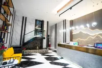 โรงแรมเมิ่ง ยูธ จินเฉวียน จ้าวทง - ที่มีที่จอดรถ