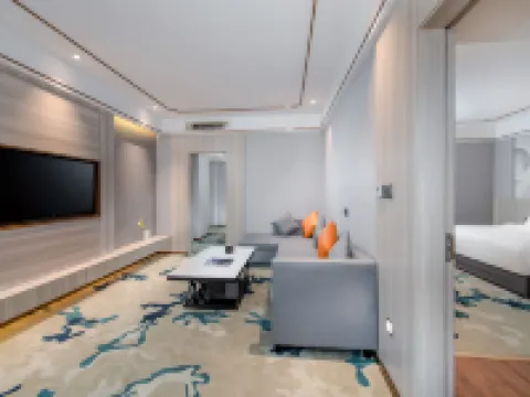 Country Inn & Suites by Radisson,Maoming high speed railway station people's Square Hoteles en Maoming