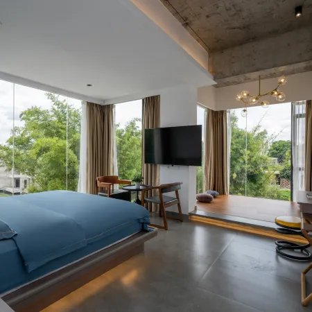 Floral  Hotel · Fifty-third Degree Zhuxia Hotel (Kaiping Diaolou Branch)