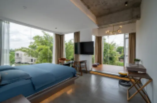 Floral  Hotel · Fifty-third Degree Zhuxia Hotel (Kaiping Diaolou Branch)