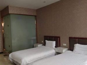 Ningxian Xinyuan Hotel