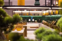 Orange hotels in Yingtan City Jiangnan Avenue store the letter