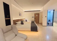 Season Faxian Designer Holiday Homestay