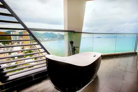 Boton Blue Hotel & Spa